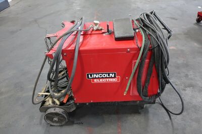 LINCOLN Square Wave Tig 275 Welder tig welder | Machine Tool Emporium