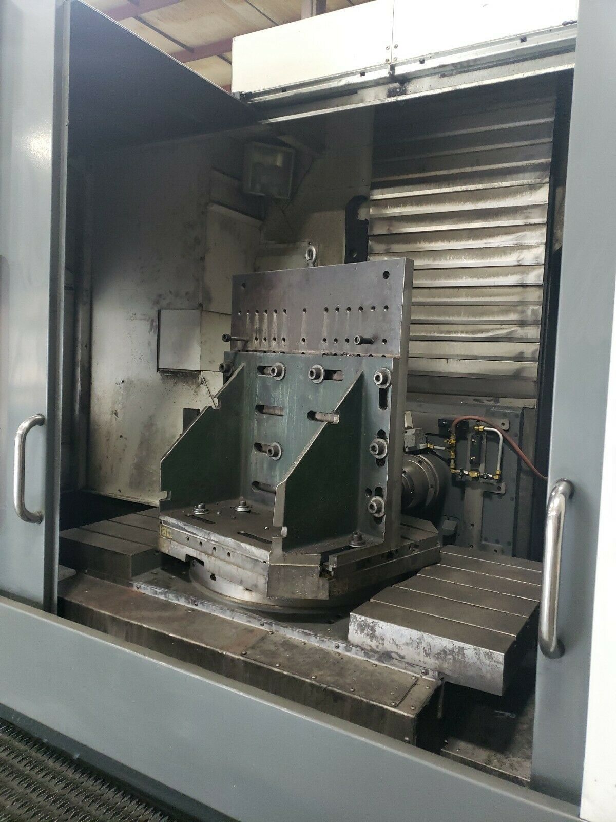 2012 HAAS EC-1600 Horizontal Machining Centers | Machine Tool Emporium